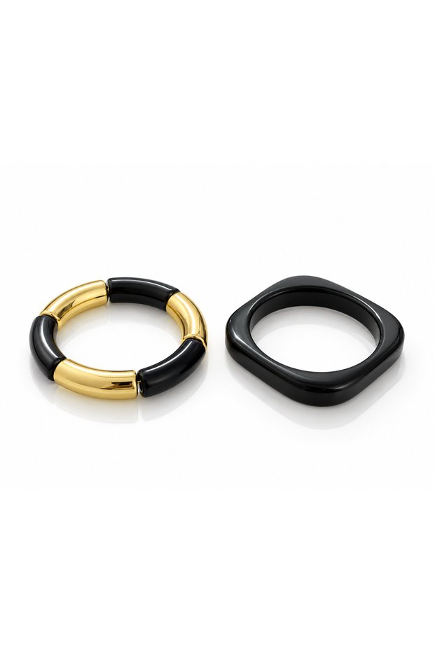 Set of 2 Bone Bracelets