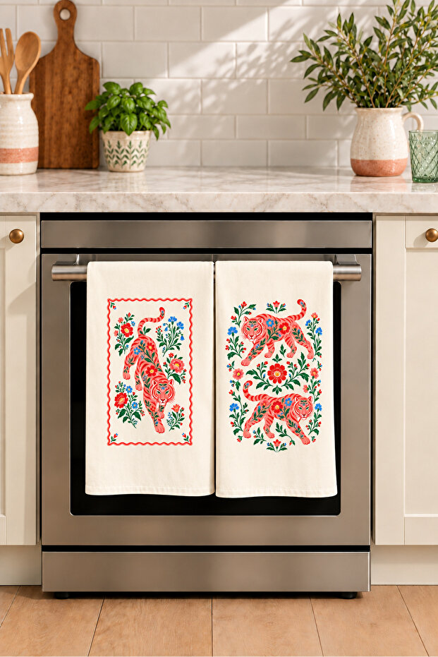 Coral Tiger Tiger and Flower Patterned 2-Piece Kitchen Towel Set 35X55