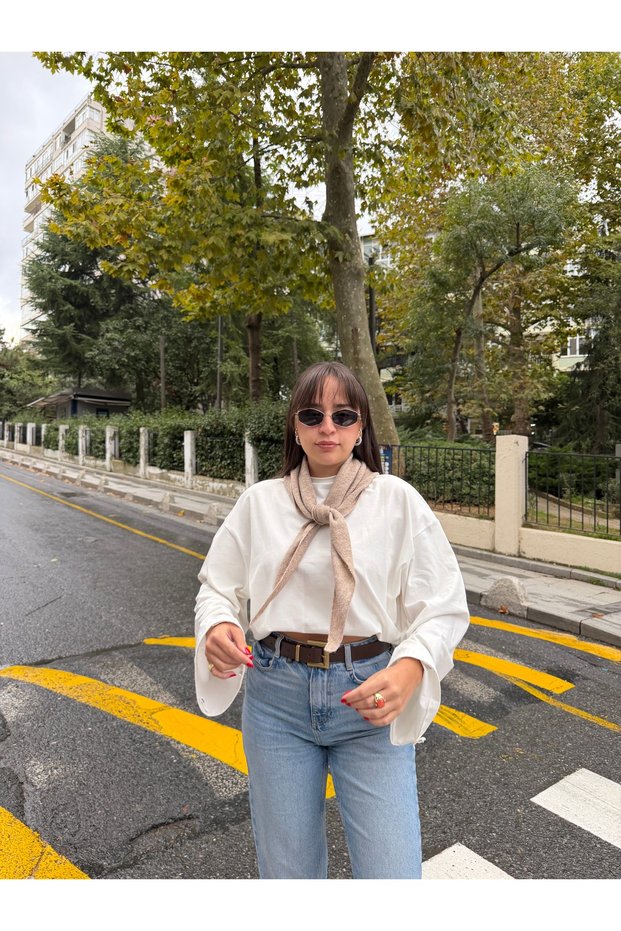 Cream Color Knitwear Triangle Women's Bandana