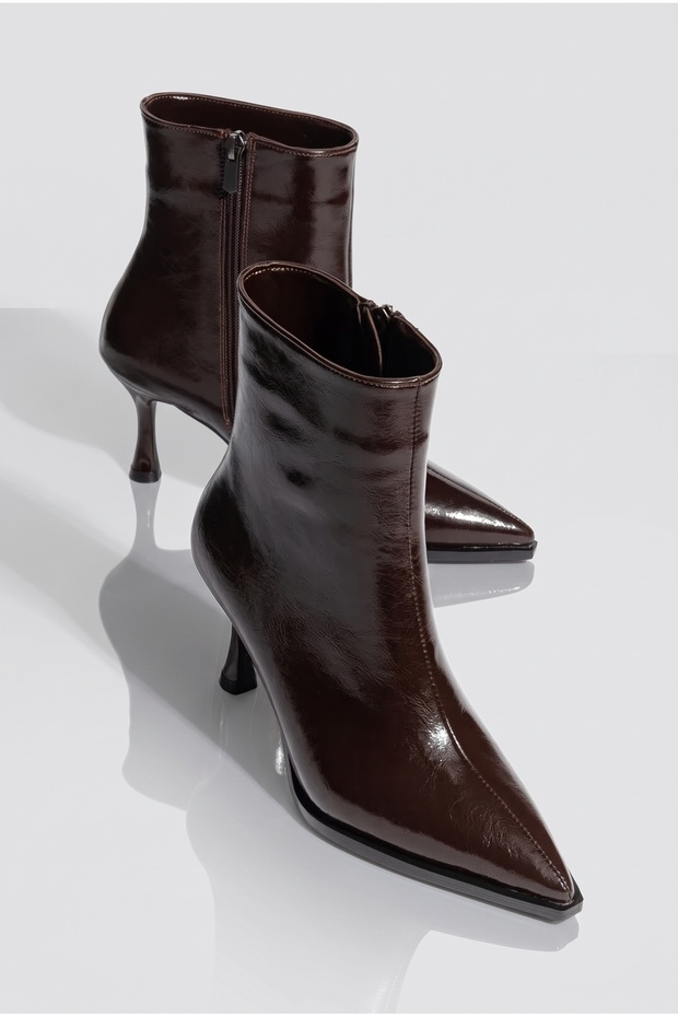 Pointed Toe Thin Heeled Women's Leather Boots
