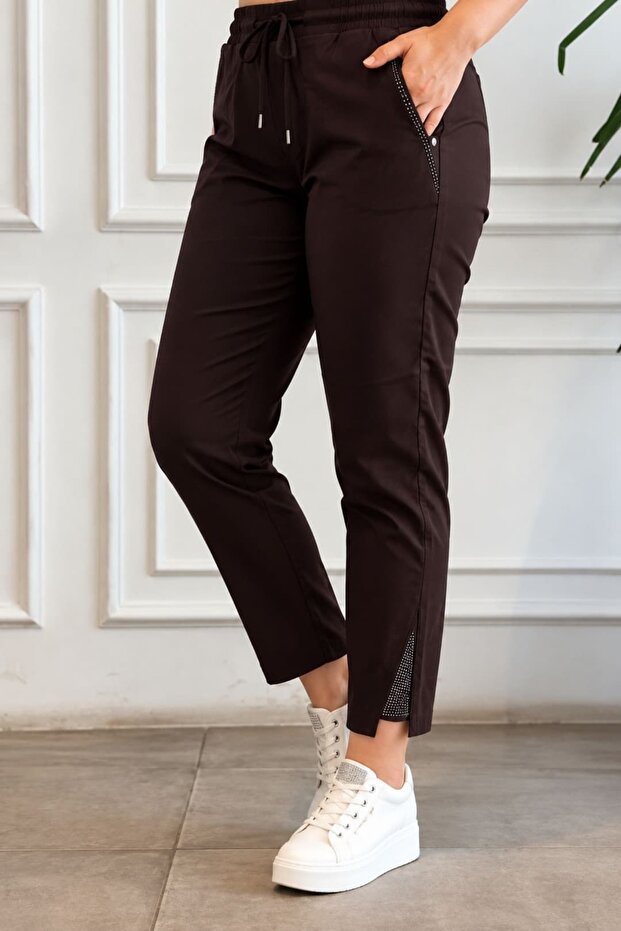 Wide Leg and Pocket Stone Embroidered Pants with Elastic Waist