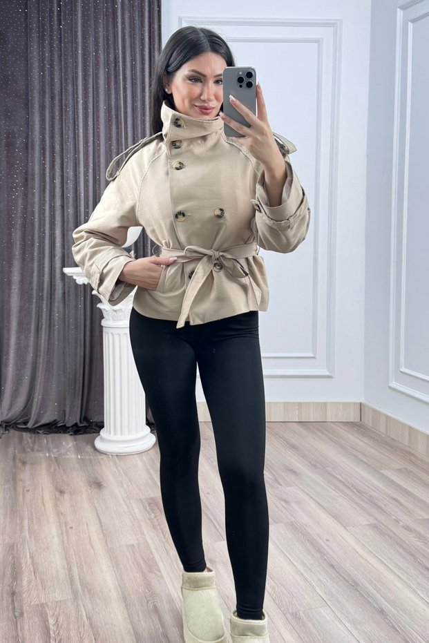 Women's Winter Beige Stand Collar Raglan Sleeve Short Trench Coat 8646