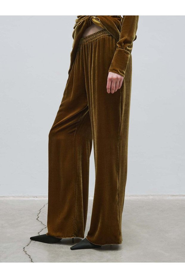 Wide Leg Velvet Trousers