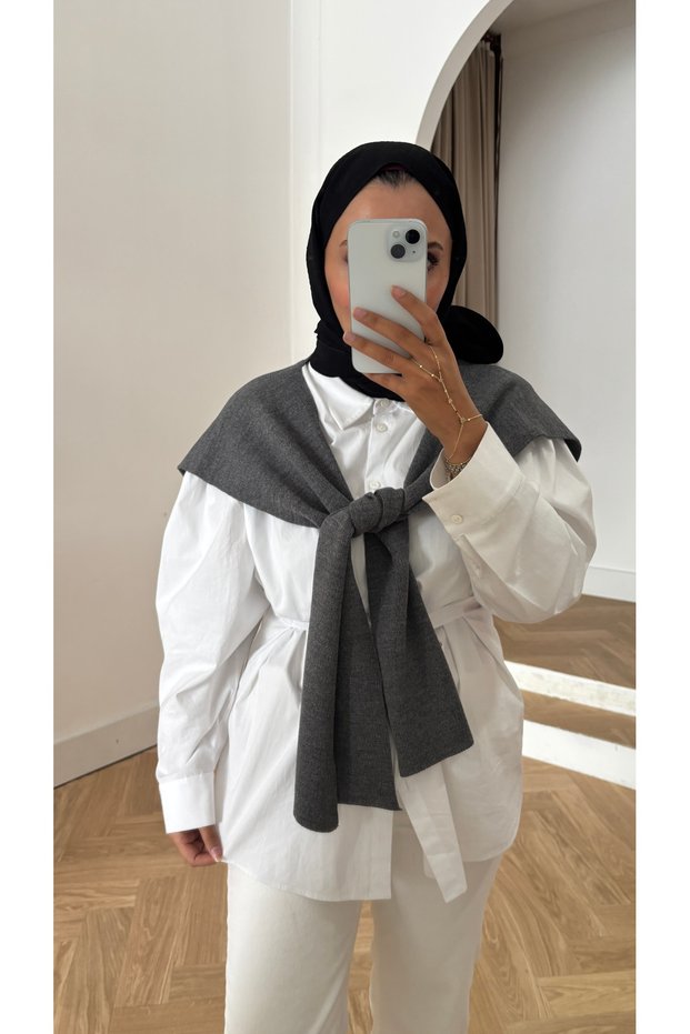 Women's Square Piece Scarf