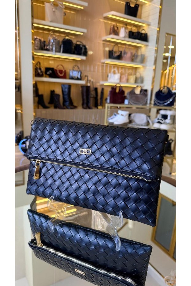 Imported Knitted Model Cloutch Bag with Long Strap 7482