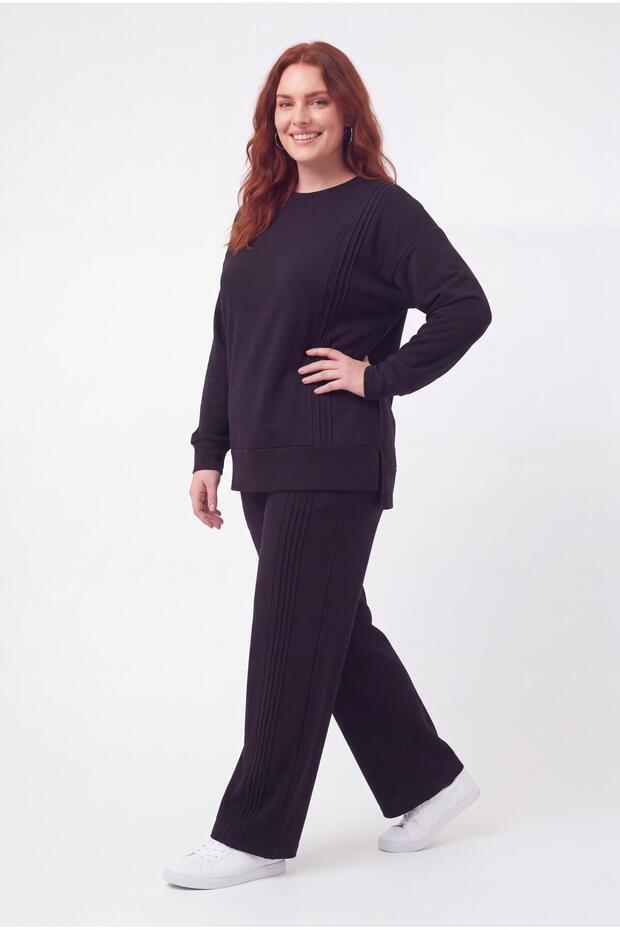 Women's Plus Size Crew Neck Vertical Ribbed Black Tracksuit Set