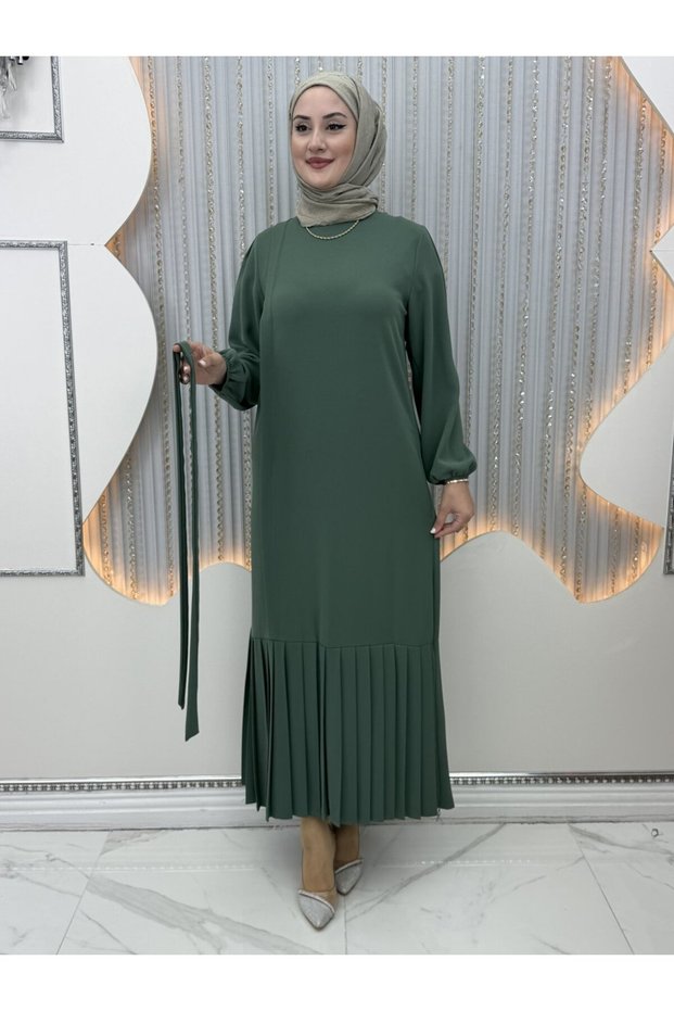 Piliseli Düşsel Elbise