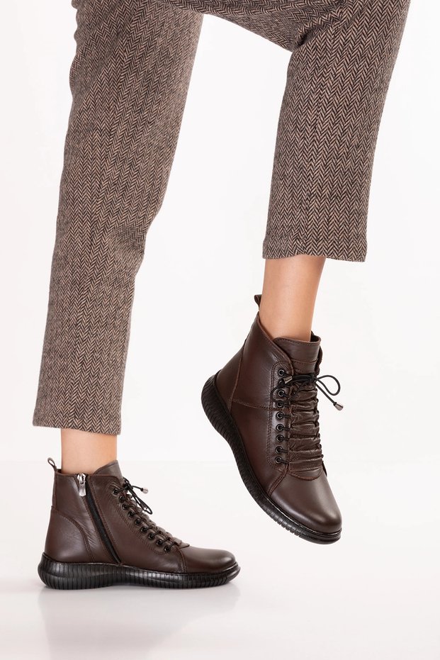 Women's Genuine Leather Rubber Laced Casual Boots In.1009 Brown
