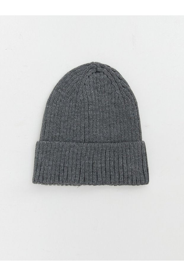 Esvab • Modern & Distinctive Men's Knitwear Beanie