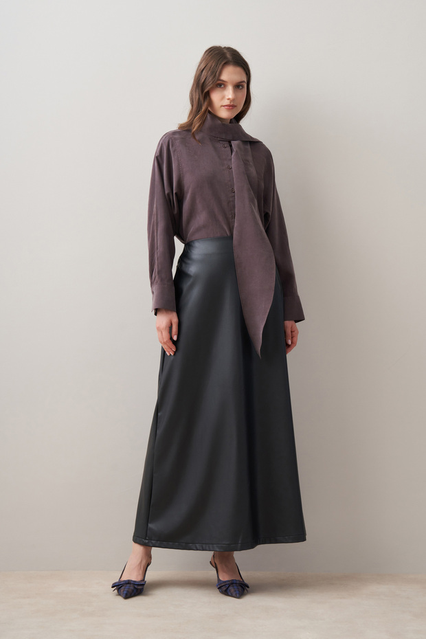 Leather Skirt with Waist Belt