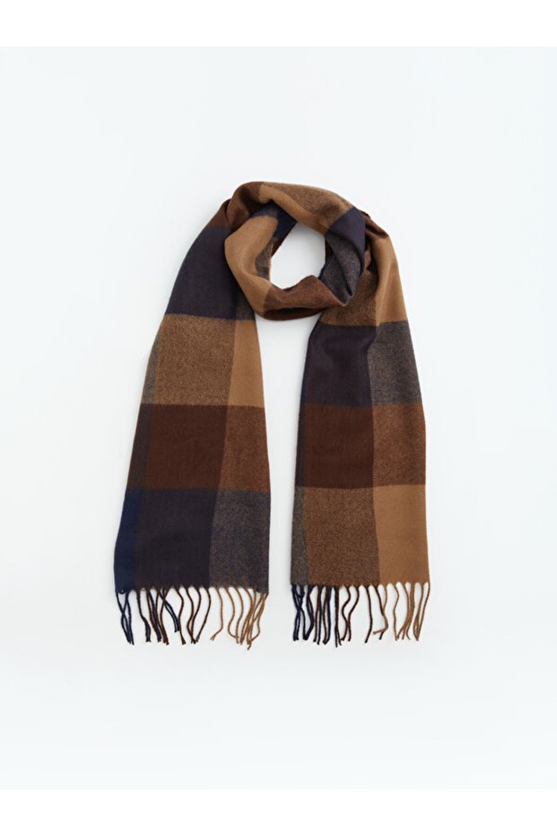 A Checked, Embroidered Men's Scarf for Style-Conscious Men from UZG STORE