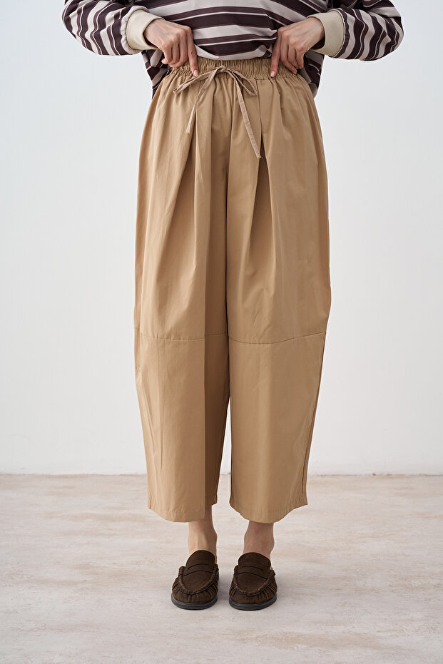 Women's Adjustable Waist Pleated Detail Trousers Mink
