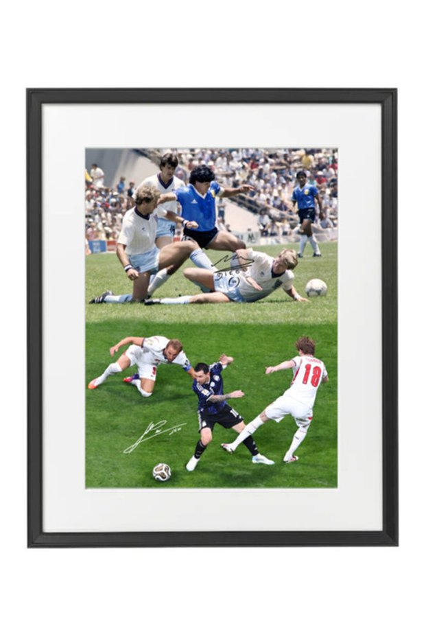 Diego Maradona and Lionel Messi Argentina Printed Autograph Framed Poster 50x40cm - Argentina Legends -Football Memorabilia, Soccer Collectible, Gift for Fans , Man Cave