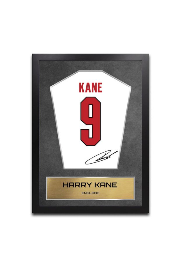 Hary Kane England with Printed Autograph Framed Poster 21x30cm - Football Memorabilia Wall Art, Soccer Gift for Football Fans