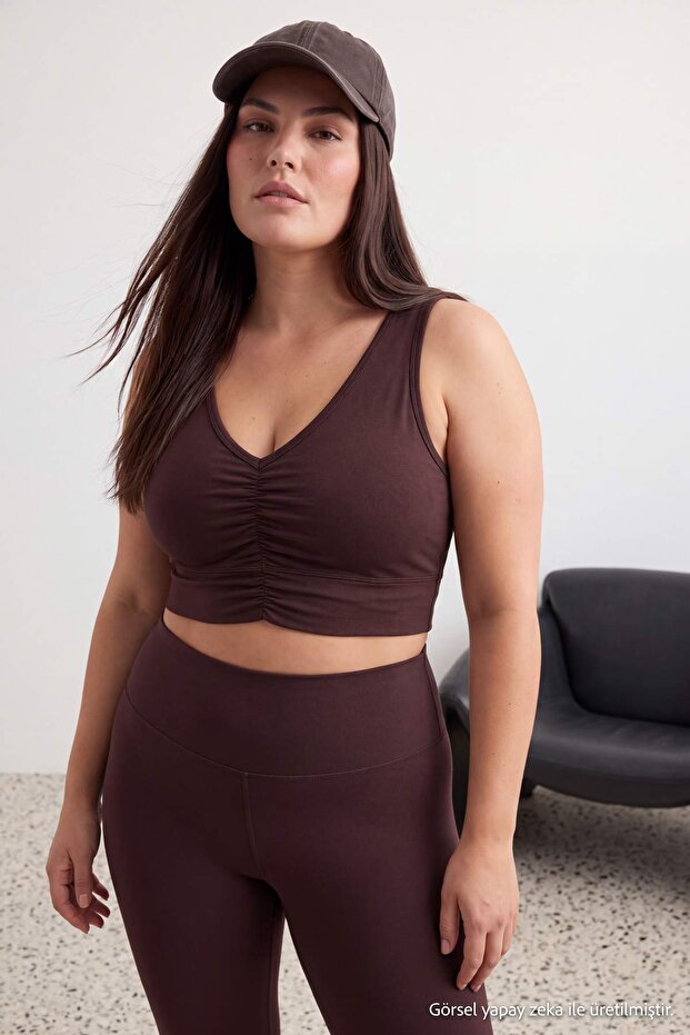 Kahverengi LYCRA® ADAPTIV™ Büzgü Detaylı V Yaka Büyük Beden Spor Sütyeni TBBAW27CN00003