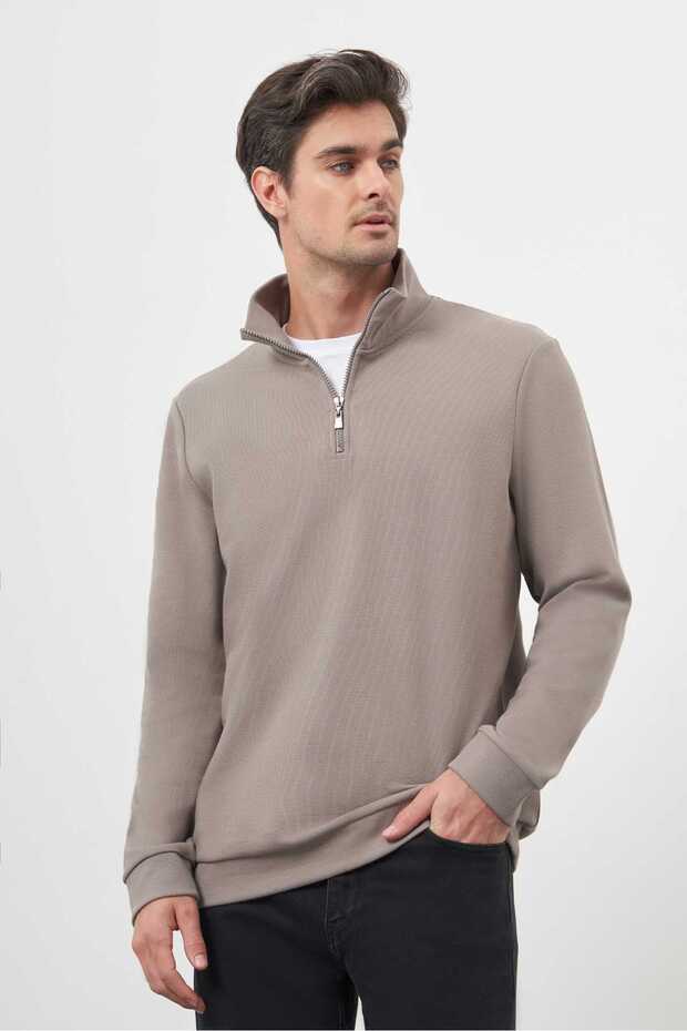 Men's Gray Zippered Bato Collar Sweatshirt