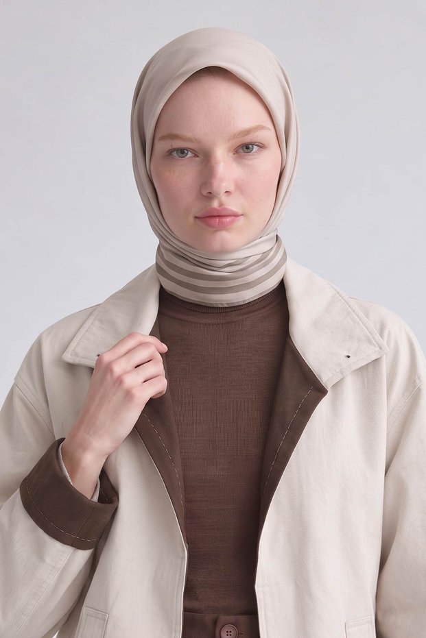 Three-Line Detailed Twill Silk Scarf Beige