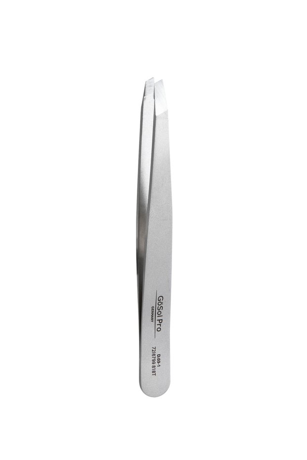 Gösol Slanted Eyebrow Tweezers 9.6 cm - 07