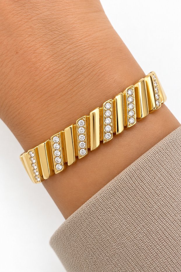 Gold-Striped Zircon Stone Embellished Gold Cuff Steel Bracelet—Gold That Doesn't Tarnish or Fade