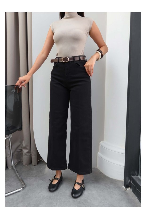 Belted Wide Leg Jean