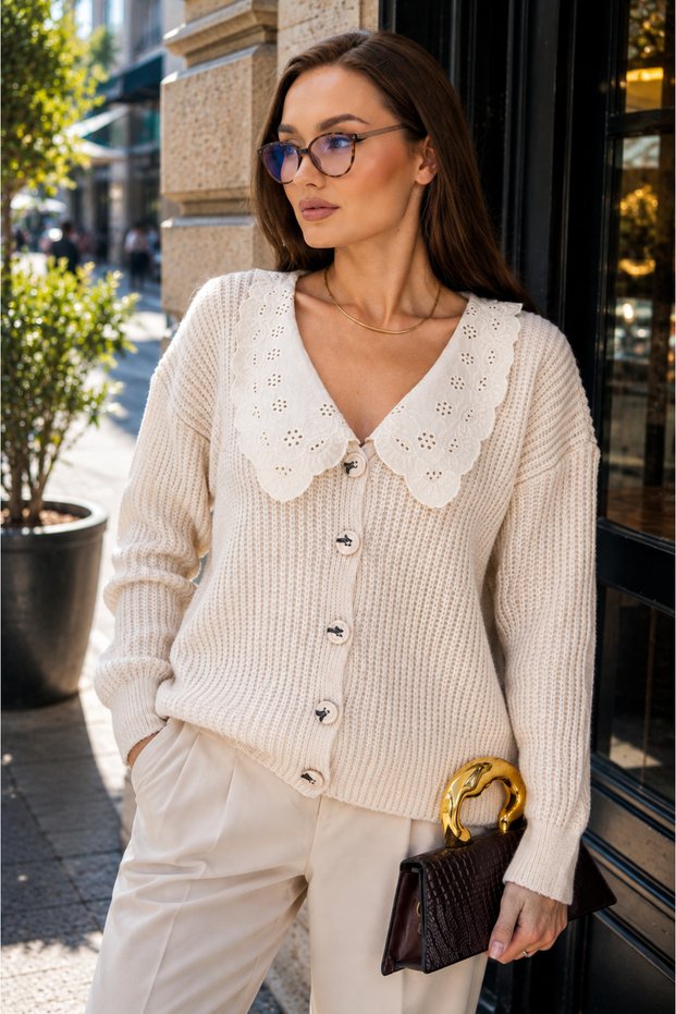 Women's Lace Collared Button Closure Knitted Cardigan 265030