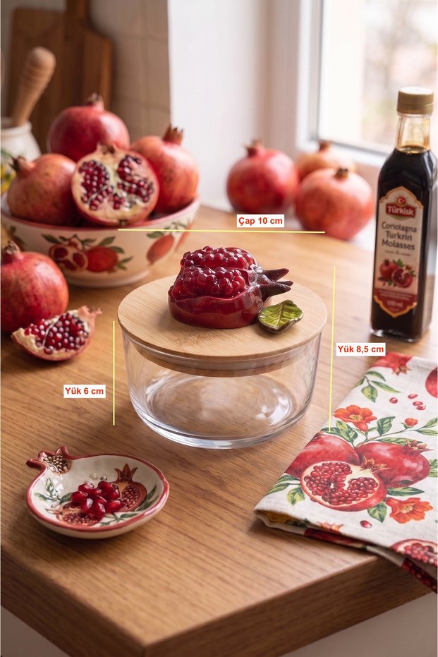 Vacuum-Proof 3-Piece Glass Storage Container with Bamboo Lid [Pomegranate Detail]