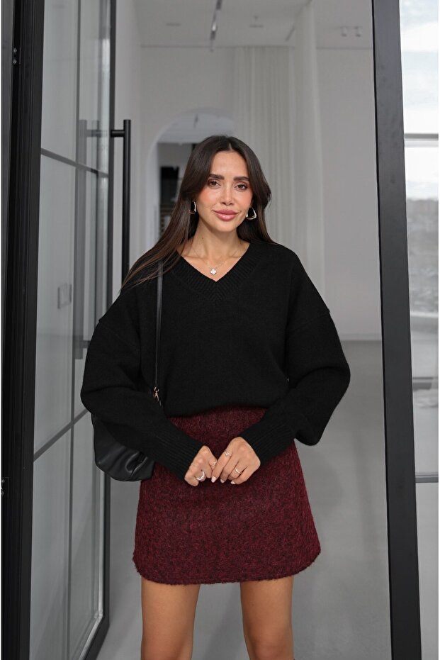 Black Lorenza V-Neck Wool Blend Premium Sweater