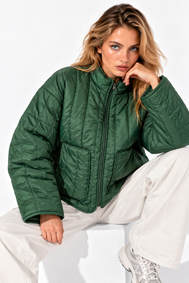 Women's Green Zippered Foldable Oversize Coat
