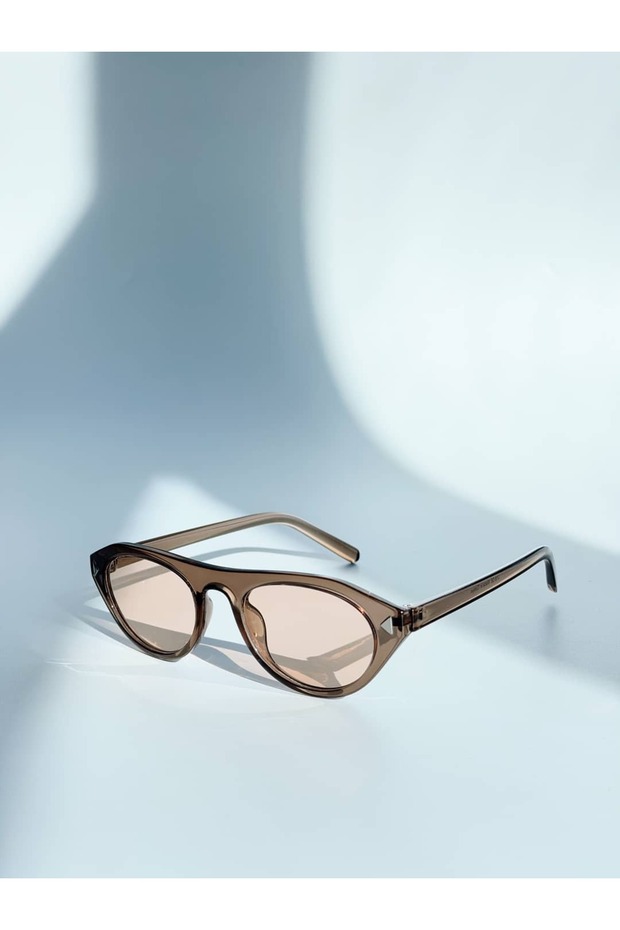 Pwar Sunglasses