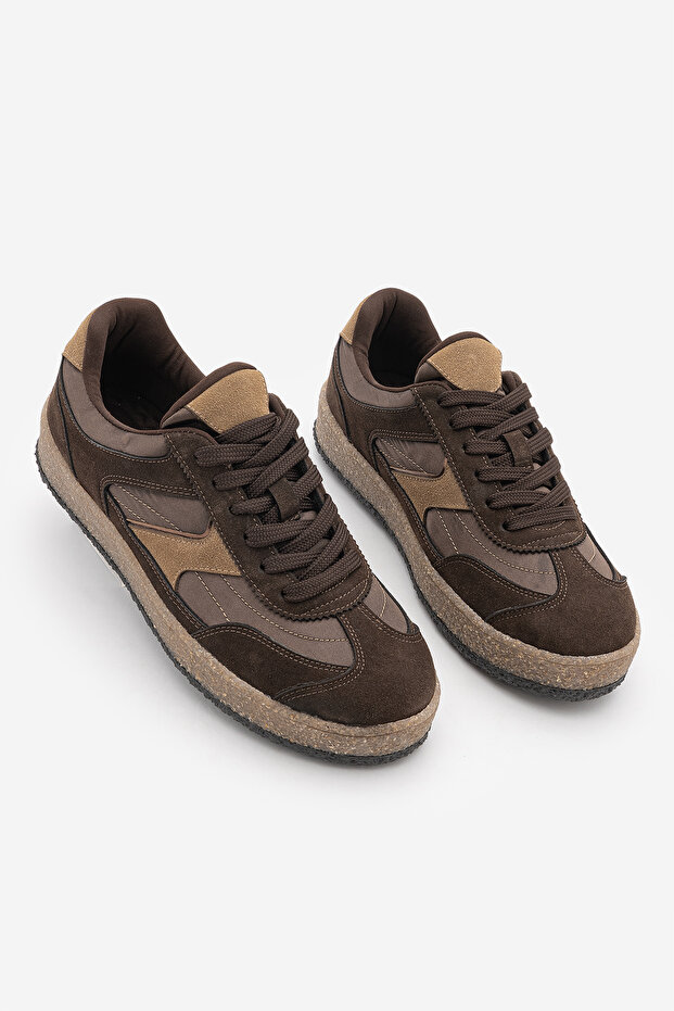 Women's Multi-Piece Suede Textured Retro Sole Lace-Up Casual Sneaker Mavel Brown Suede