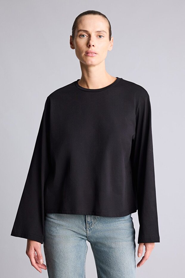 Crew Neck Straight Cut Long Sleeve Basic T-Shirt J1594Ax26Au