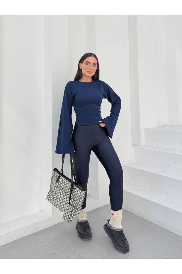 İspanyol Kol Bele Oturan Model Bluz