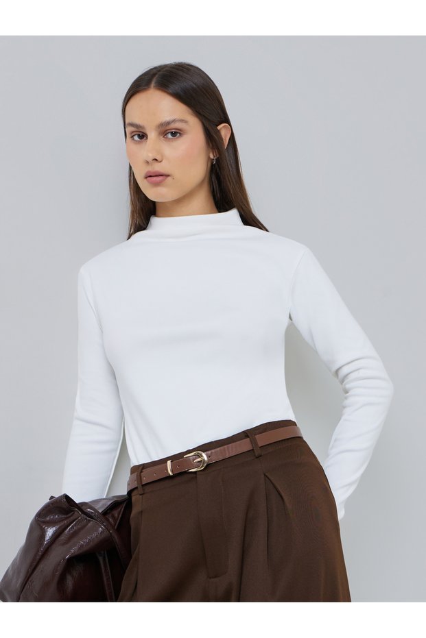 White Long Sleeve Mock Neck Knit Top