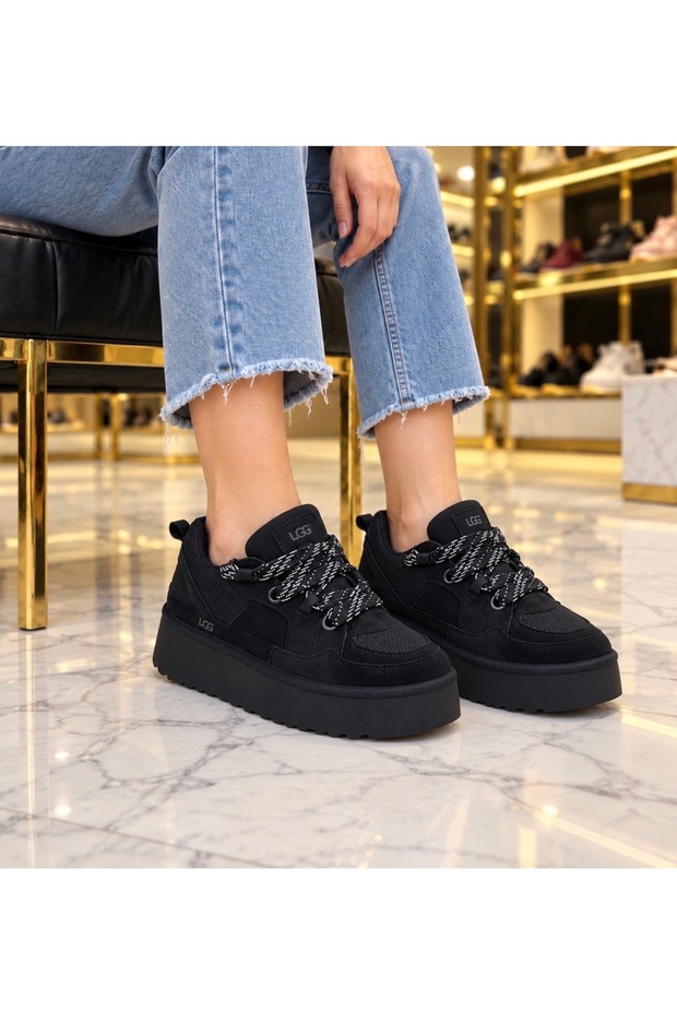 Yns Lace-Up Shoes Black