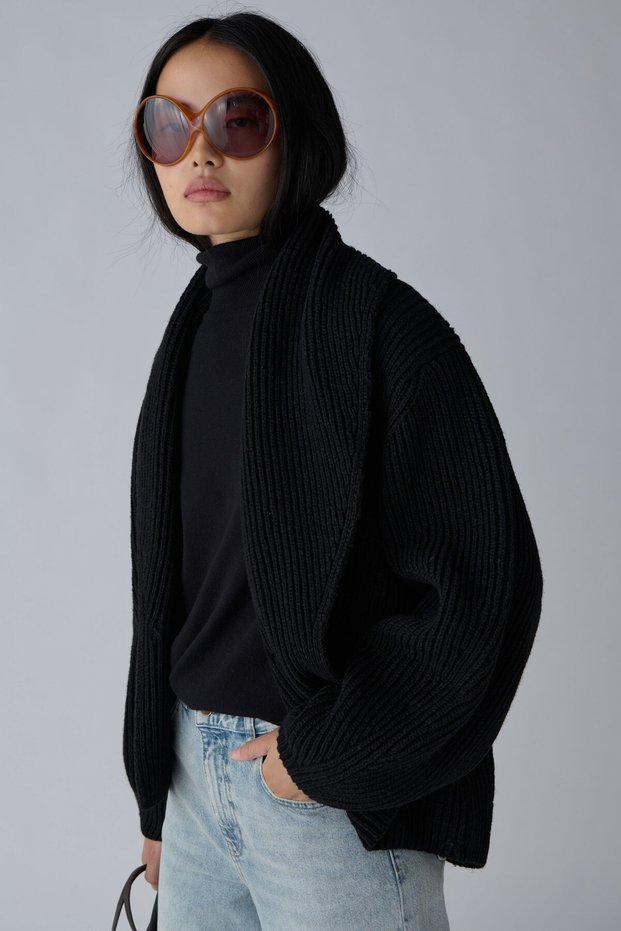 Black Mana Oversize Wool Knitwear Cardigan