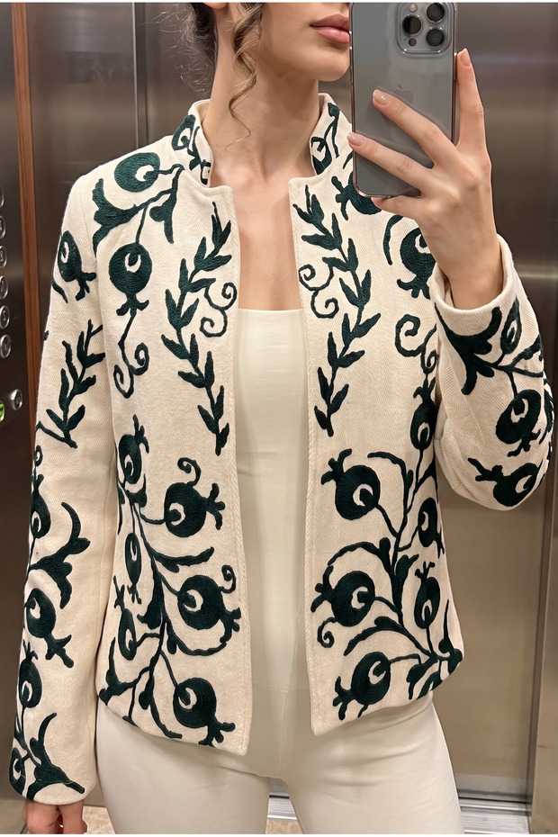 Women's Black Embroidered Ethnic Patterned Lined High Collar Bohemian Long Sleeve Jacket