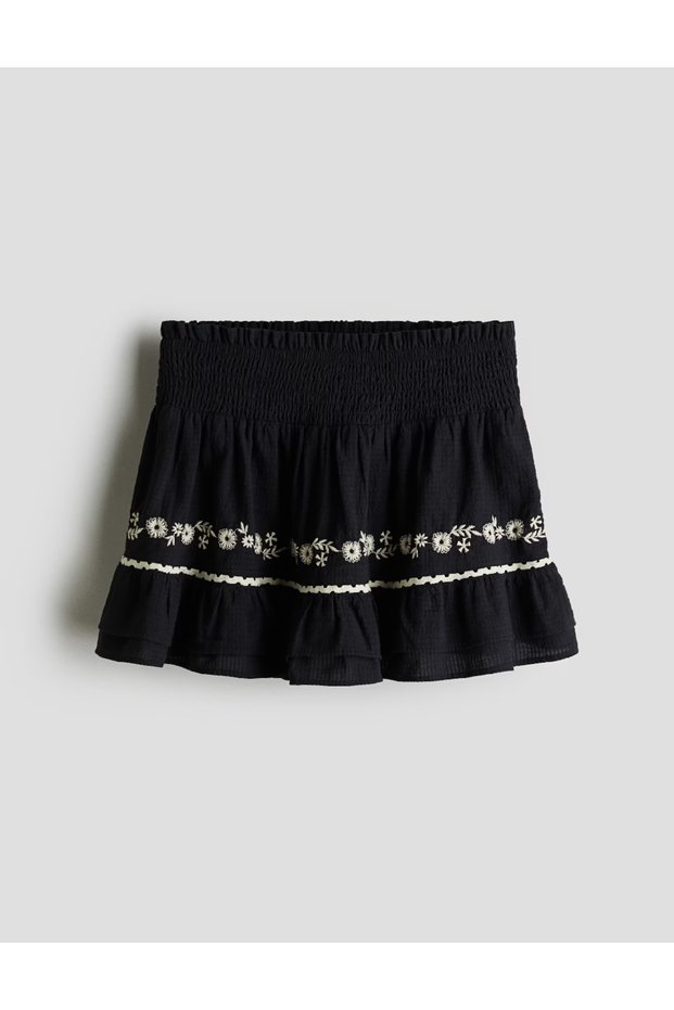 Fusta, Negru