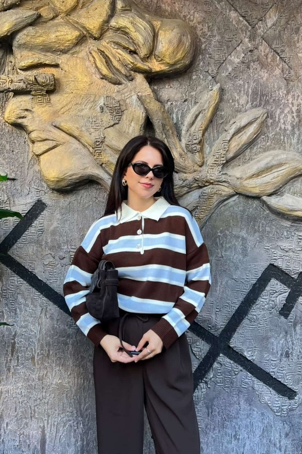 Striped Buttoned Polo Collar Knitwear Sweater Sun542