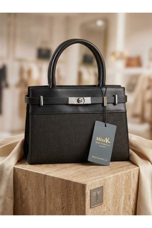 Luxury Designer Handbag and Shoulder Bag for Women - Classic Style in Leather and Woven Fabric - Miss
