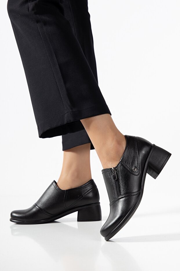 Genuine leather women's low heel classic daily shoes dc2633