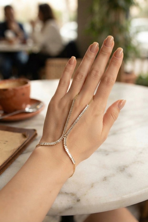 Gold Color Brass Zircon Stone Baguette Model Şahmeran