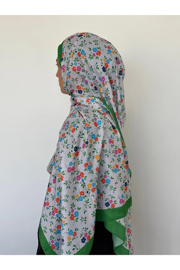 Mini Floral Pattern Soft Shawl - Green & Ecru