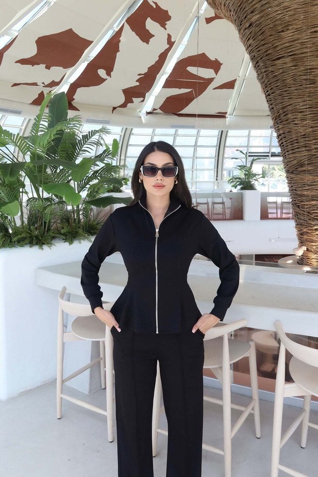 Oysho Fabric Back-Tie Zipper Suit Black
