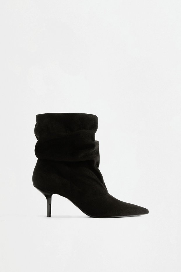 slouchy Botín