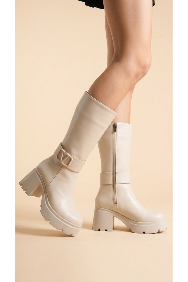 Side Zipper, V Logo Detail, High Comfortable Heel, Women's Short Boots
