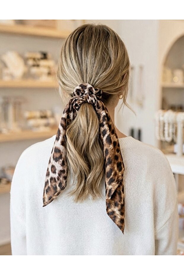 Leopard Patterned Scarf with Rubber Buckle - Satin Scrunchie - Women's Hair Clip