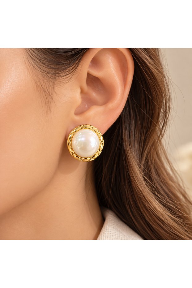 Pearl Women's Earrings – Gold Color Mesh Framed Large Round Pearl Look Stylish Earrings