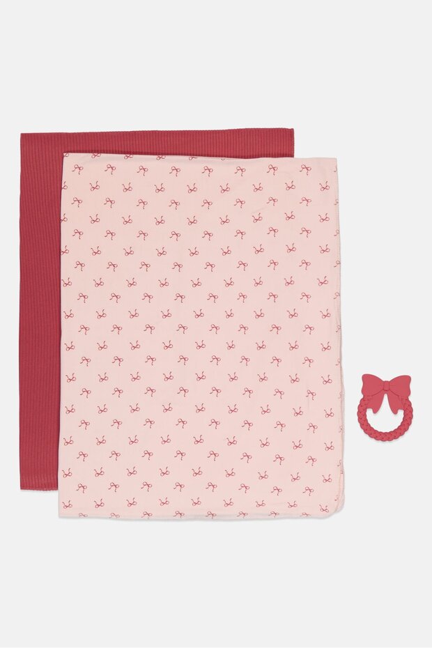 Toddlers Girl 3 Pieces Floral Print Swaddle Blankets With Teether, Multicolor