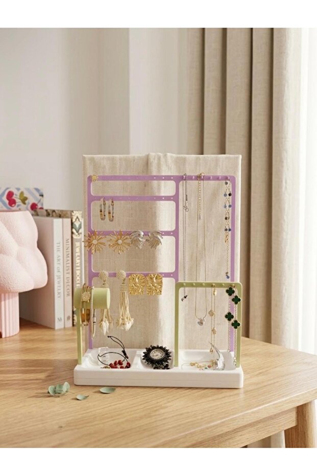 ORGANIZER