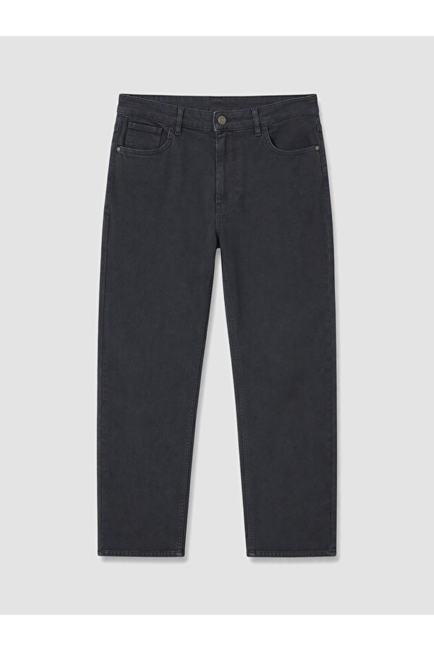 779 Standard Fit Men's Jean Pants for Style Enthusiasts from Uzg Store